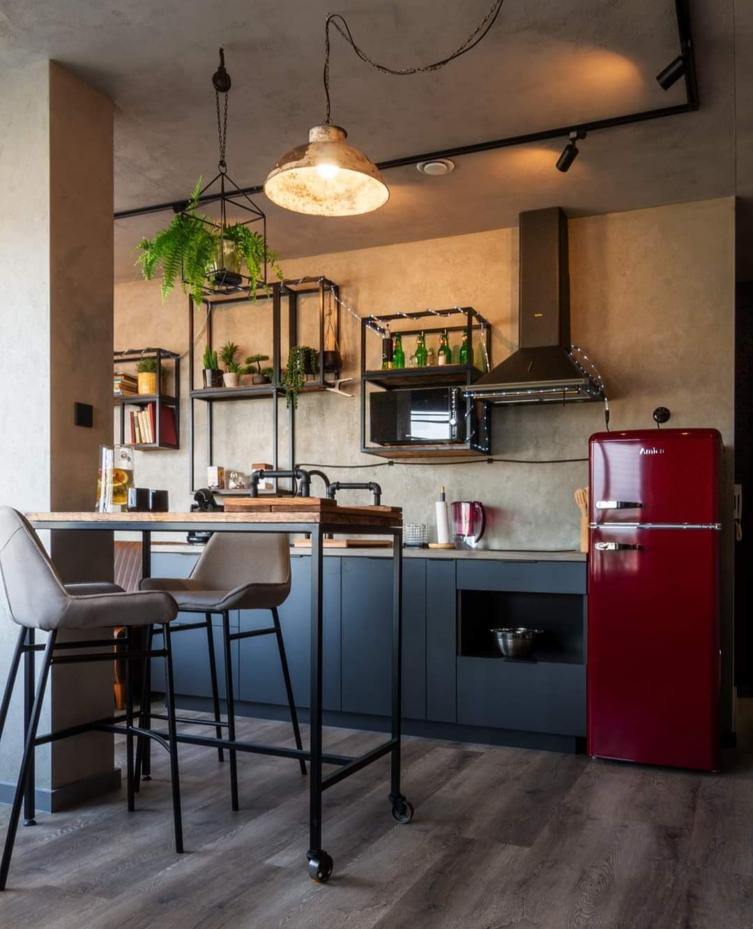 Apartament industrialny w Sky Roof Apartments, Bielsko-Biała – tynk dekoracyjny, Sztuka Struktury