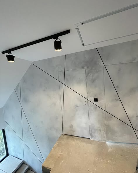 Beton dekoracyjny z czarnymi liniami – tynk dekoracyjny, Sztuka Struktury
